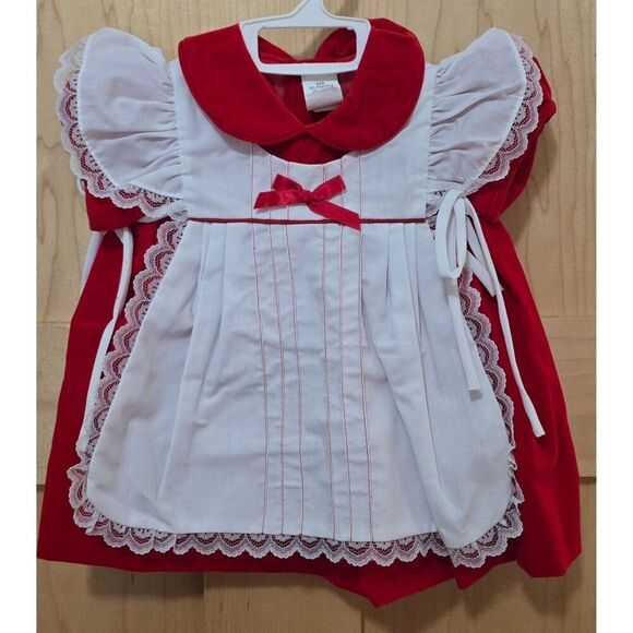 Vintage Red Baby Girls Red Velvet Dress With White Lace Overlay & Bow Collar - Picture 3 of 6